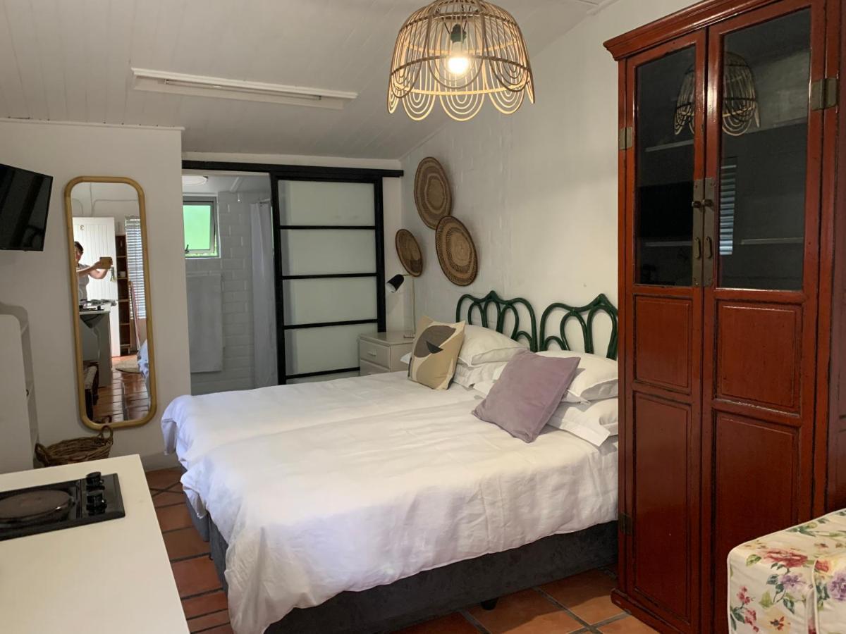 Courtyard Studio Lights And Wi Fi During Load Shedding Stellenbosch Zewnętrze zdjęcie